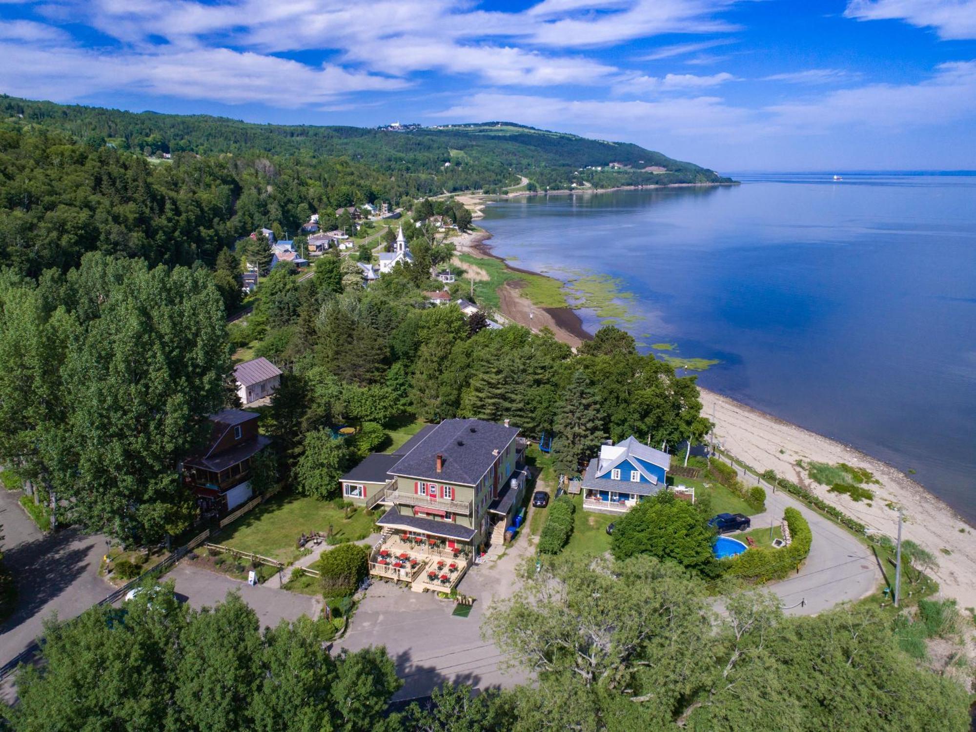 Auberge De La Rive De Charlevoix - Auberge De Jeunesse Familiale Pour Voyageurs De Tous Ages Saint-Joseph-de-la-Rive Luaran gambar