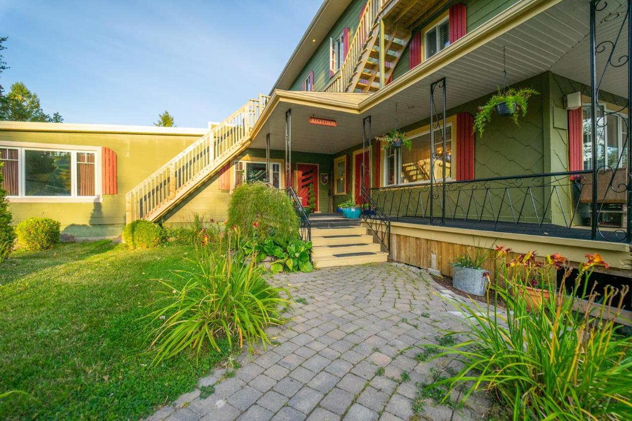 Auberge De La Rive De Charlevoix - Auberge De Jeunesse Familiale Pour Voyageurs De Tous Ages Saint-Joseph-de-la-Rive Luaran gambar
